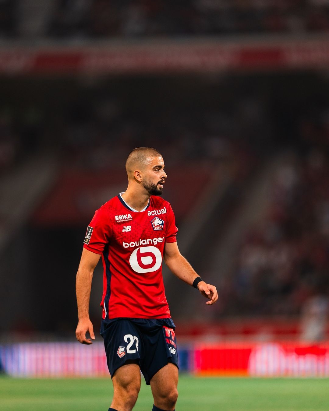 关于里尔球员个人表现获得好评，法甲联赛状况一片向好的信息