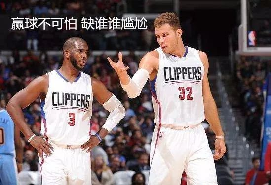 保罗大比分击败对手，小组出线形势大好