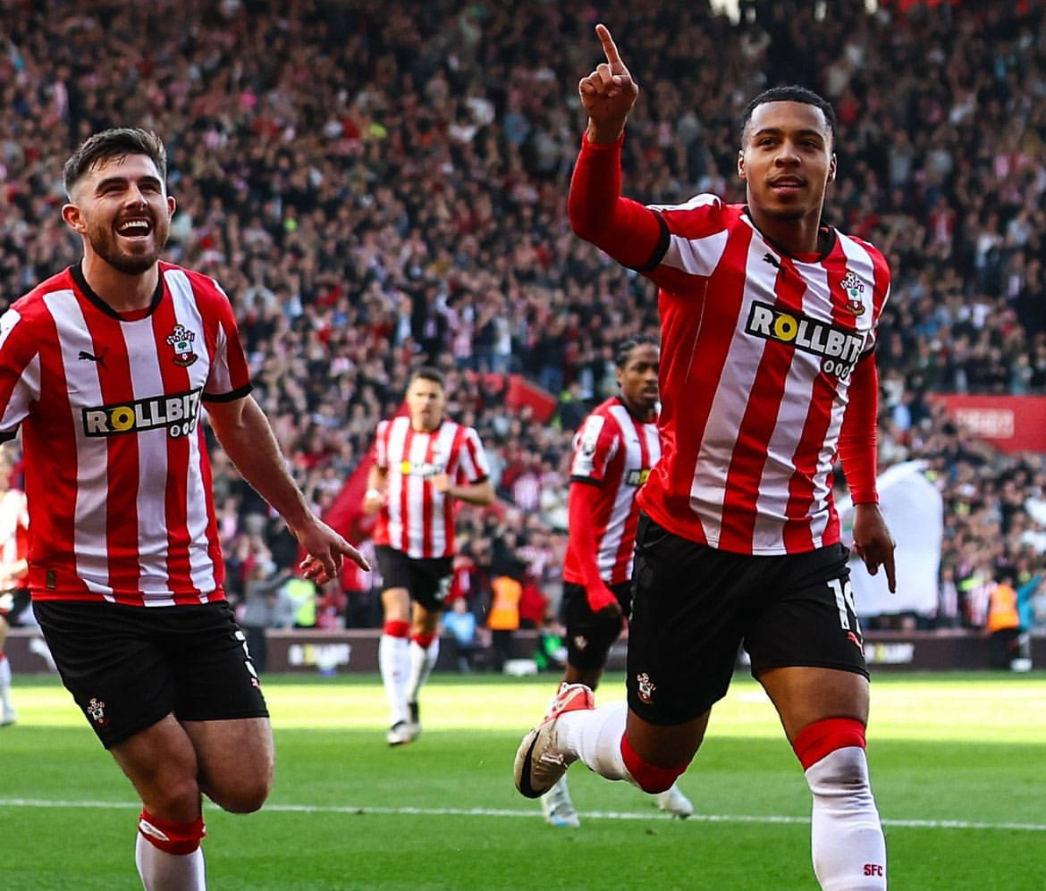 包含热刺客场不敌南安普顿，遭遇失利的词条